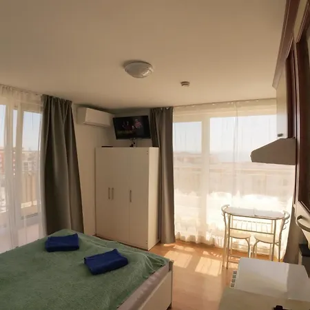 William's - Second Cozy سفيتي فلاس